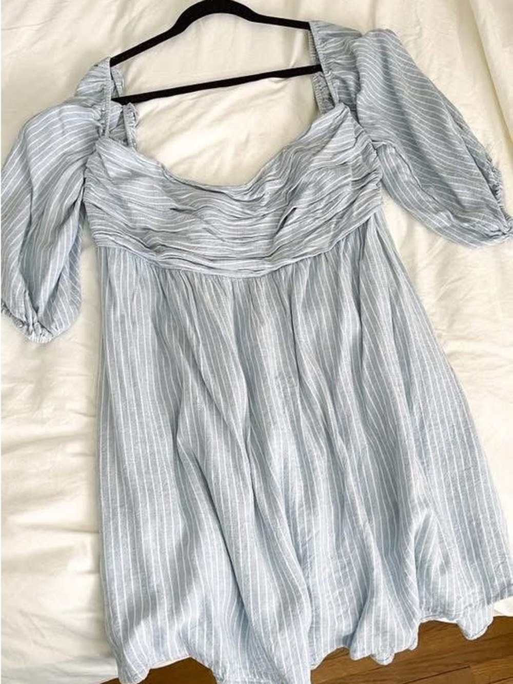 A&F Emerson Linen Blend Off-The-Shoulder Dress